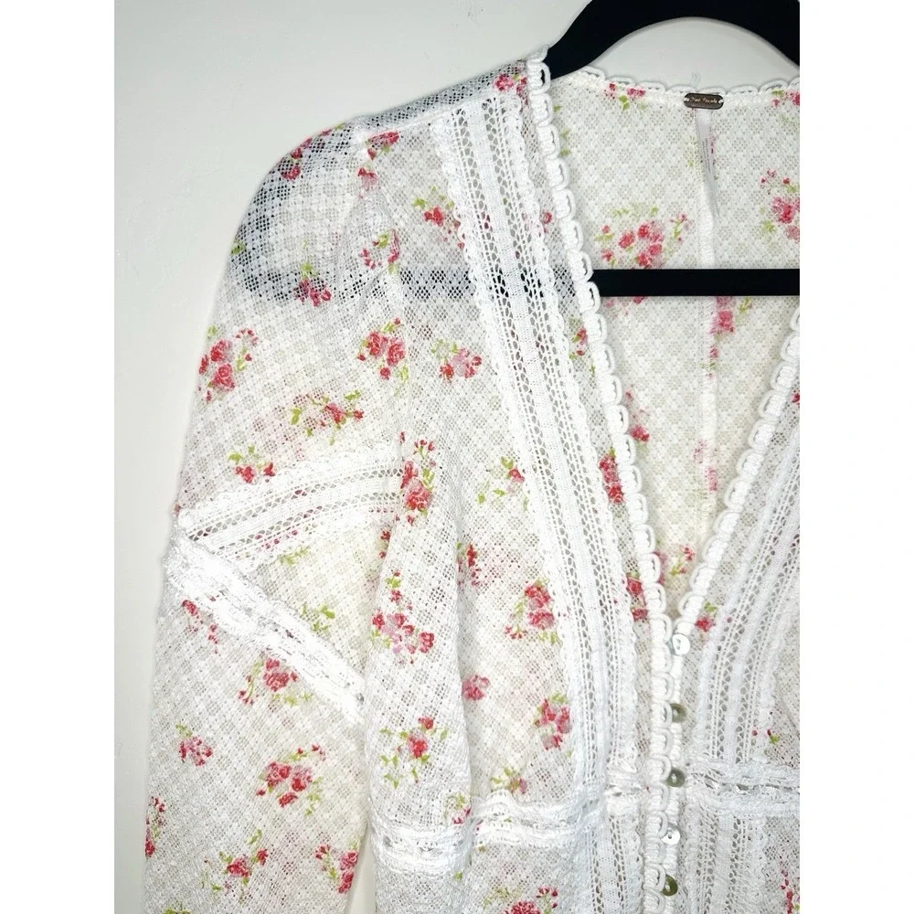 Free People Kika Printed Top Floral Lace Cardigan White Pink M Coquette Cutecore - Picture 5 of 16